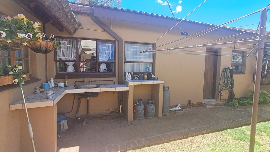 3 Bedroom Property for Sale in Pellissier Free State